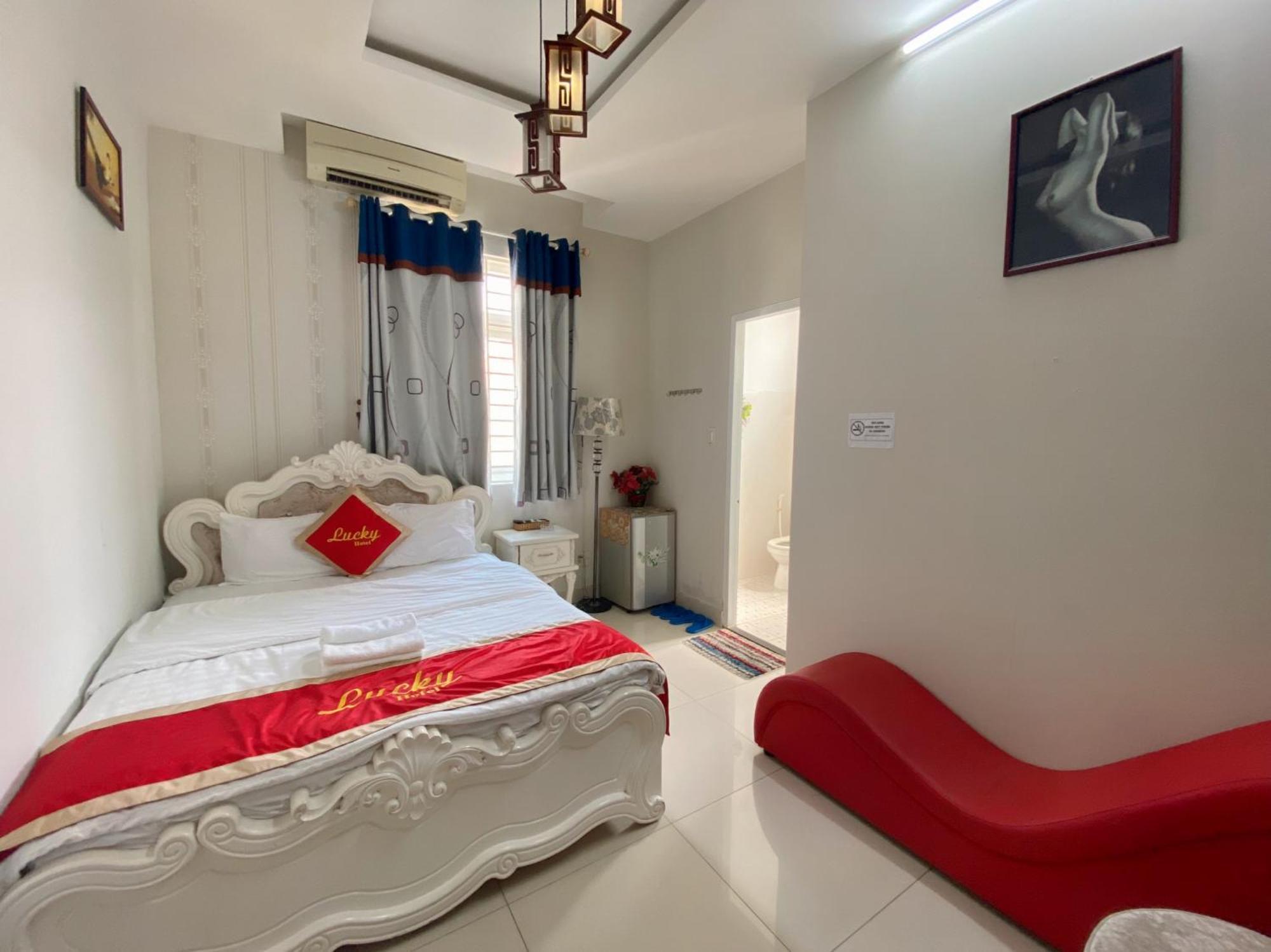 Lucky Hotel مدينة هوشي منه المظهر الخارجي الصورة