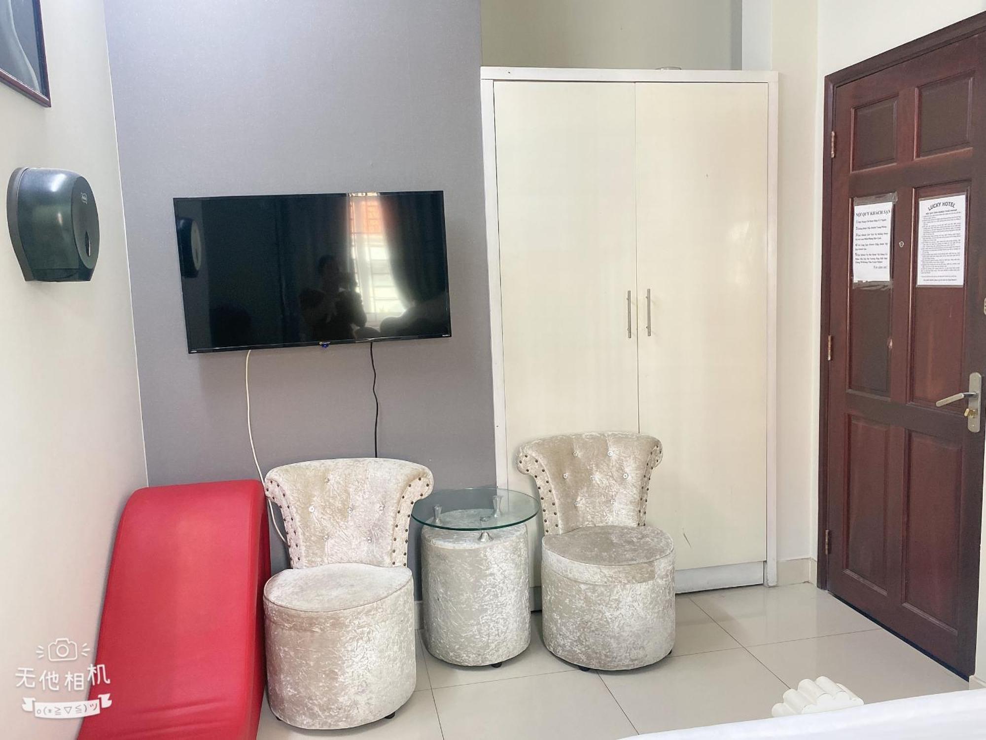Lucky Hotel مدينة هوشي منه المظهر الخارجي الصورة